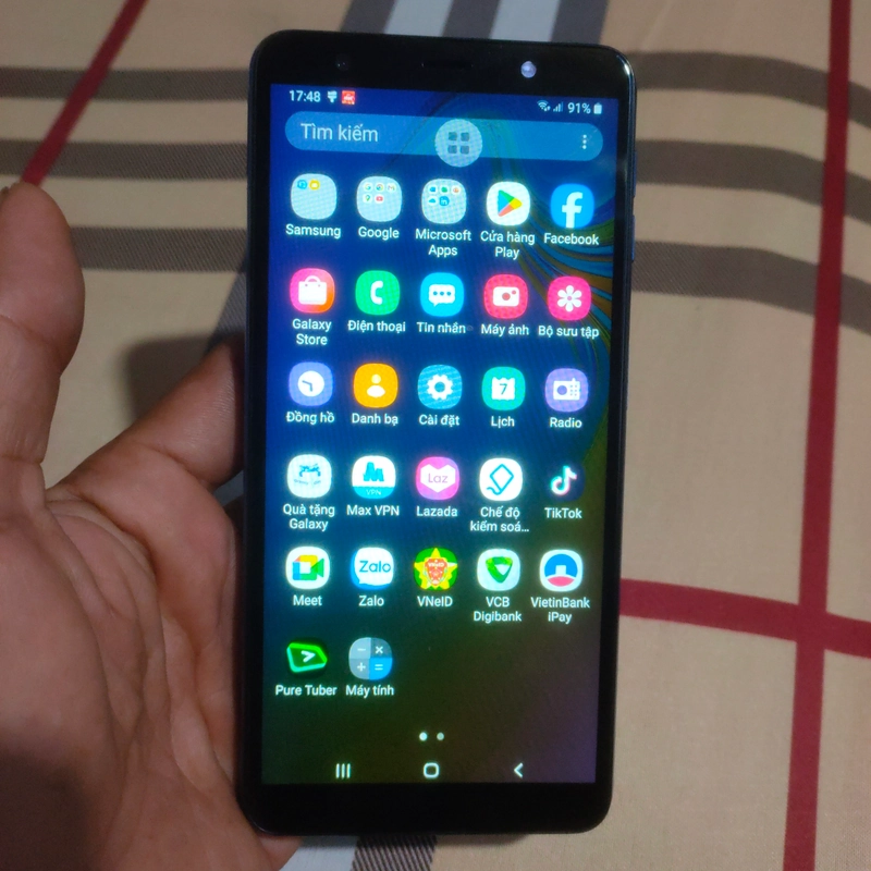 Samsung A750  470300