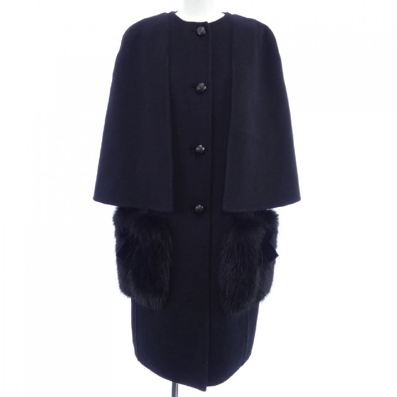 FENDI FF8522 W1D Áo khoác 633519