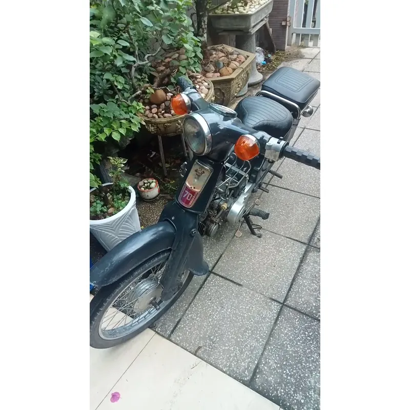 Xe cup 70 nhật bản  596346