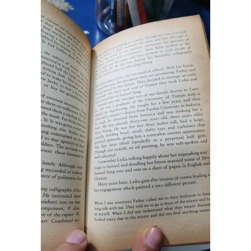 [Tiếng Anh nâng cao] Falling leaves - Jung Chang 1009675