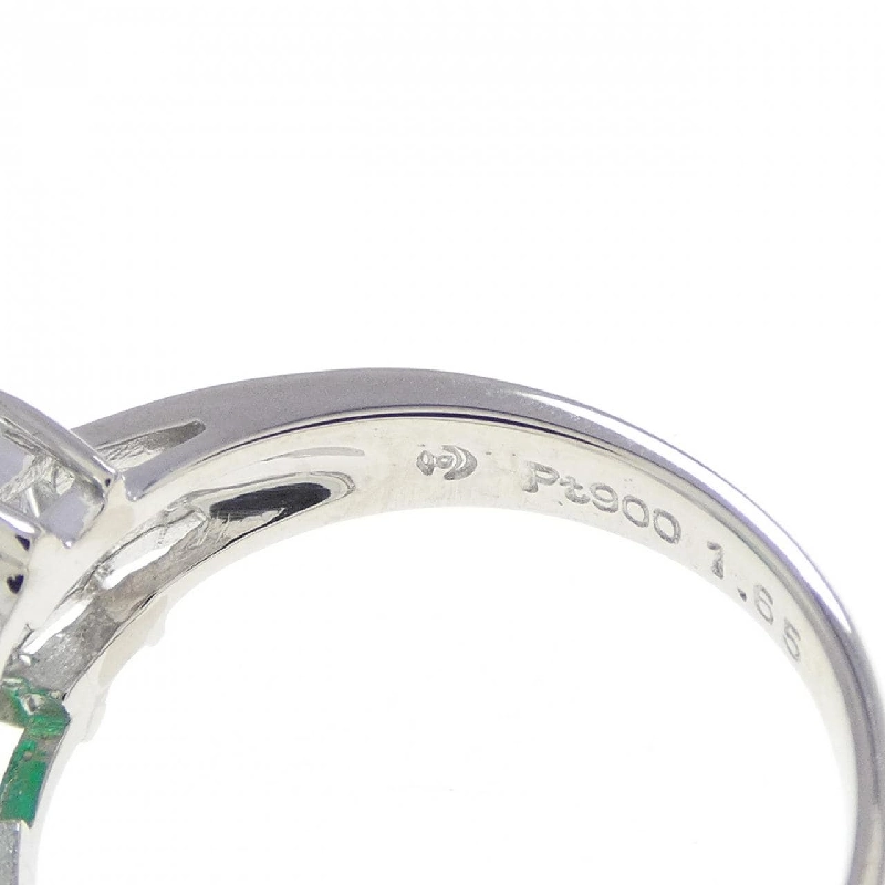 Nhẫn Emerald Tasaki 1.65CT - Hàng hiệu Chính hãng 835640