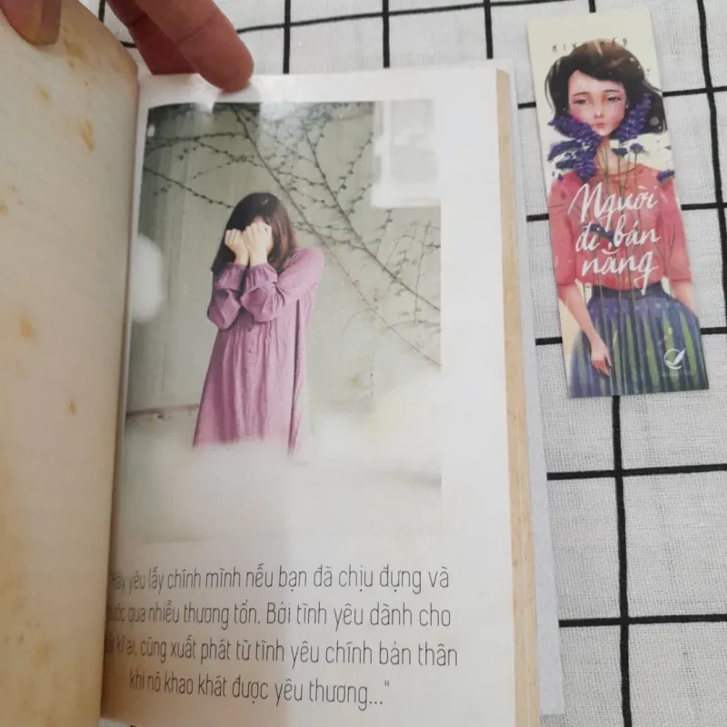 Tản văn- NGƯỜI ĐI BÁN NẮNG. Tg. MINH &MẪN. Tái bản  572117