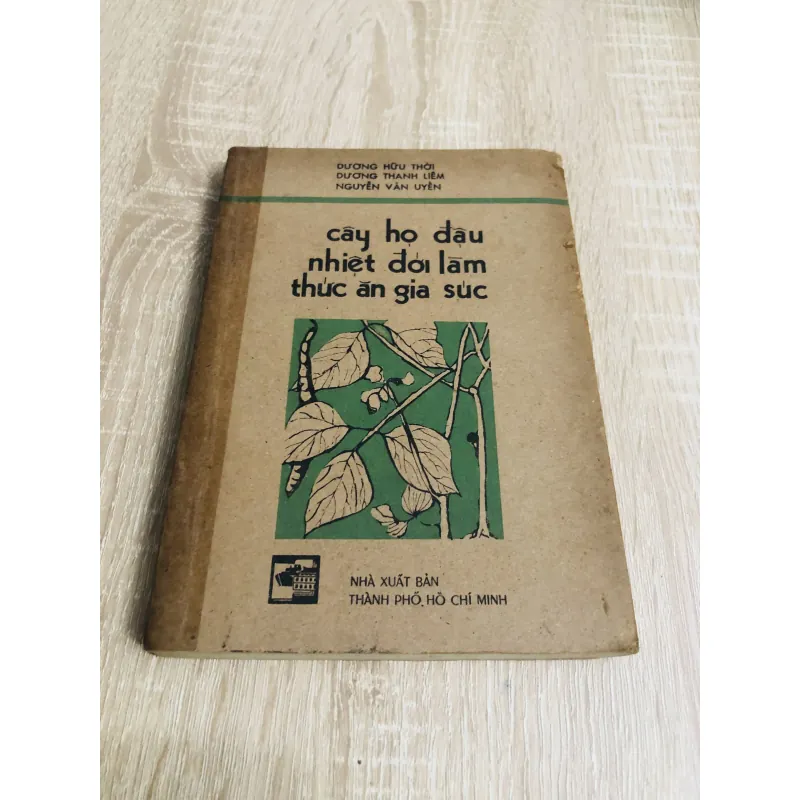 CÂY HỌ ĐẬU NHIỆT ĐỚI LÀM THỨC ĂN GIA SÚC  956873
