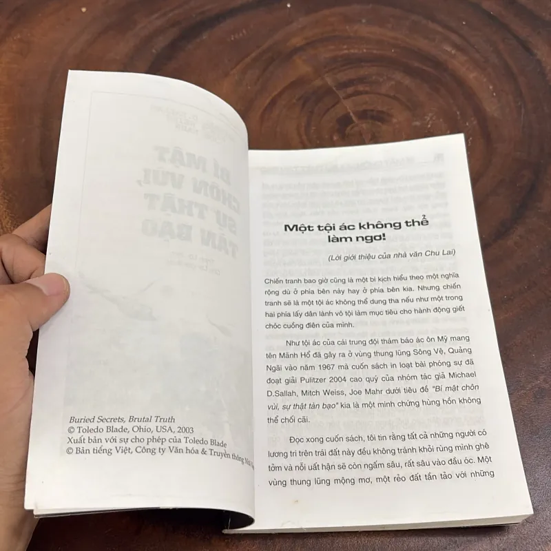 I Lịch Sử: Bí Mật Chôn Vùi Sự Thật Tàn Bạo - Trịnh Lữ (Dịch) - Chu Lai (Giới Thiệu) - 2003 1010424