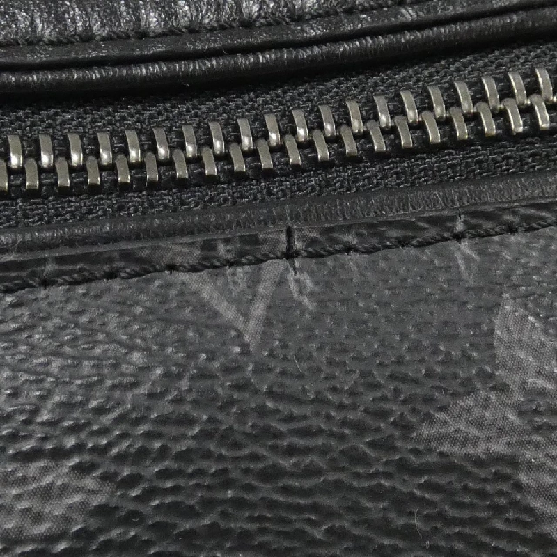 Túi đeo chéo Louis Vuitton Monogram Eclipse Discovery M44336 - Hàng hiệu Authentic 803330