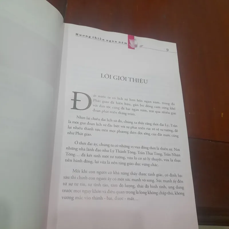 HƯƠNG THIỀN NGÀN NĂM (thơ văn Thiền sư Lý - Trần) 606578