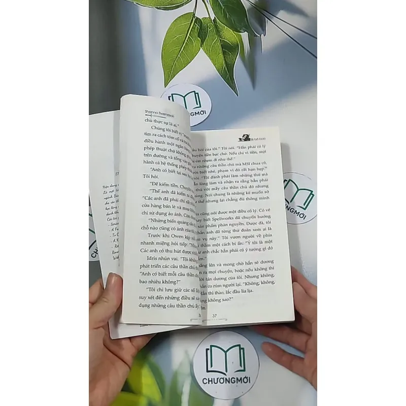 Bị bỏ bùa - Shanna Swendson 688690