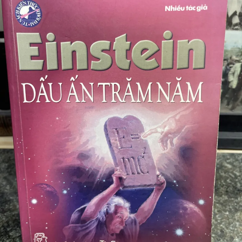 Einstein Dấu ấn trăm năm 777978