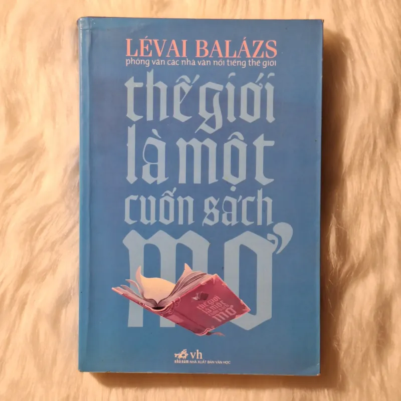 Lévai Balázs - Thế giới là một cuốn sách mở 779921