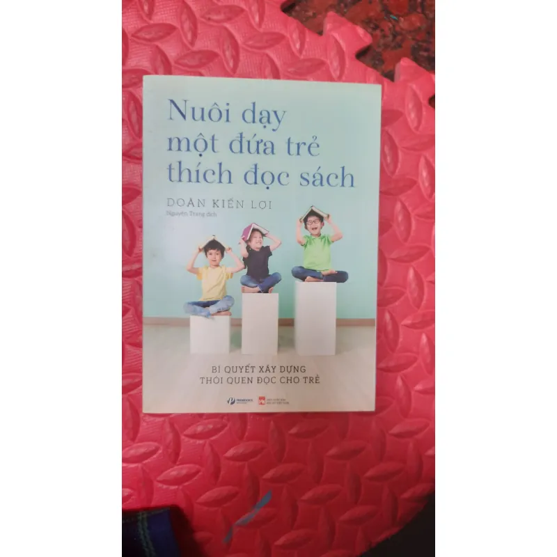 Nuôi dạy một đứa trẻ thích đọc sách 797315