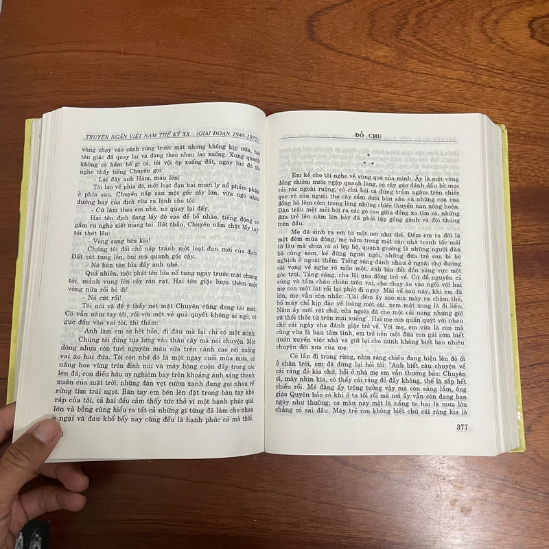 II Tựa sách: Truyện Ngắn Việt Nam Thế Kỷ XX _ Giai đoạn 1946 - 1975 (Tập 1) - 2002 479671