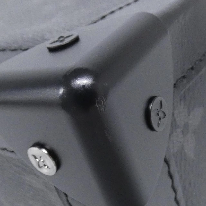 Túi đeo vai Louis Vuitton Monogram Eclipse Soft Trunk M44730 - Hàng hiệu Chính hãng 768397