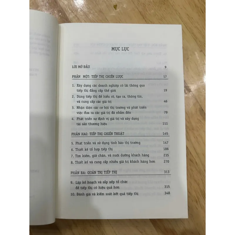 Bàn Về Tiếp Thị - Philip Kotler 976103