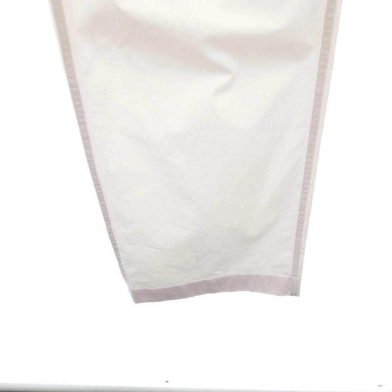 Quần GUCCI - Hàng hiệu Authentic 890989