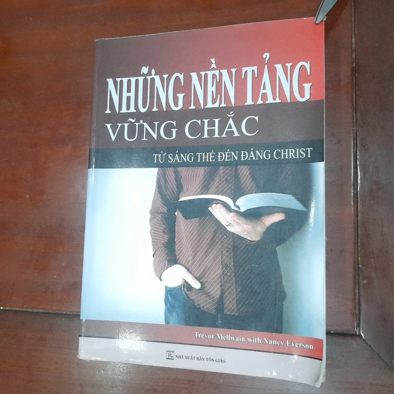 Trevor Mellwain with Nancy Everson - Những nền tảng vững chắc: TỪ SÁNG THẾ ĐẾN CHRIST 548225