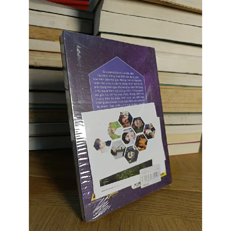 EXO Chúng ta là một - Adrian Besley 193175