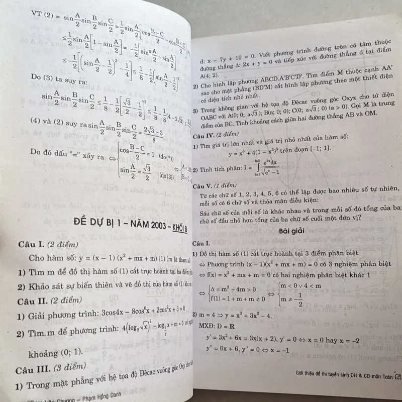 Giới thiệu đề thi tuyển sinh đại học và cao đẳng môn toán - Hà Văn Chương 779009