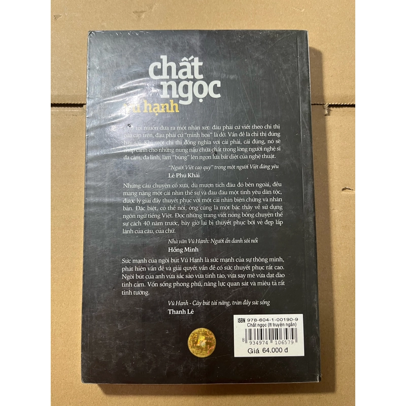 Chất Ngọc Vũ Hạnh 528290