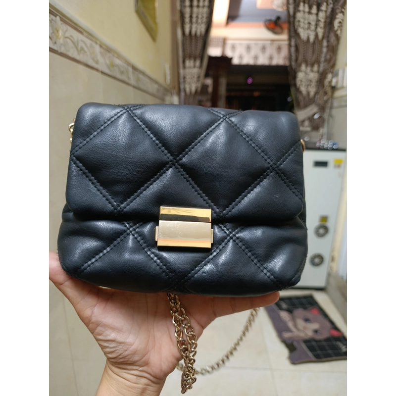 Túi H&M da chần trám  541578