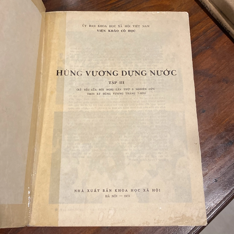 HÙNG VƯƠNG DỰNG NƯỚC, TRỌN BỘ 4 TẬP (XB 1970s) 507640