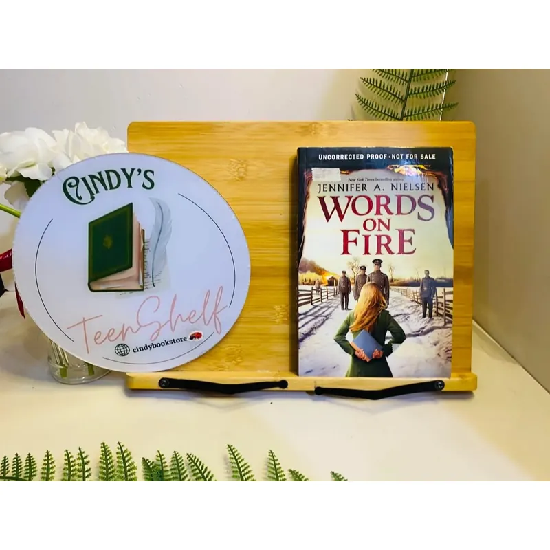 [Sách tiếng Anh 2hand] Like new 90% - 📖 Words on Fire – Jennifer A. Nielsen 592586