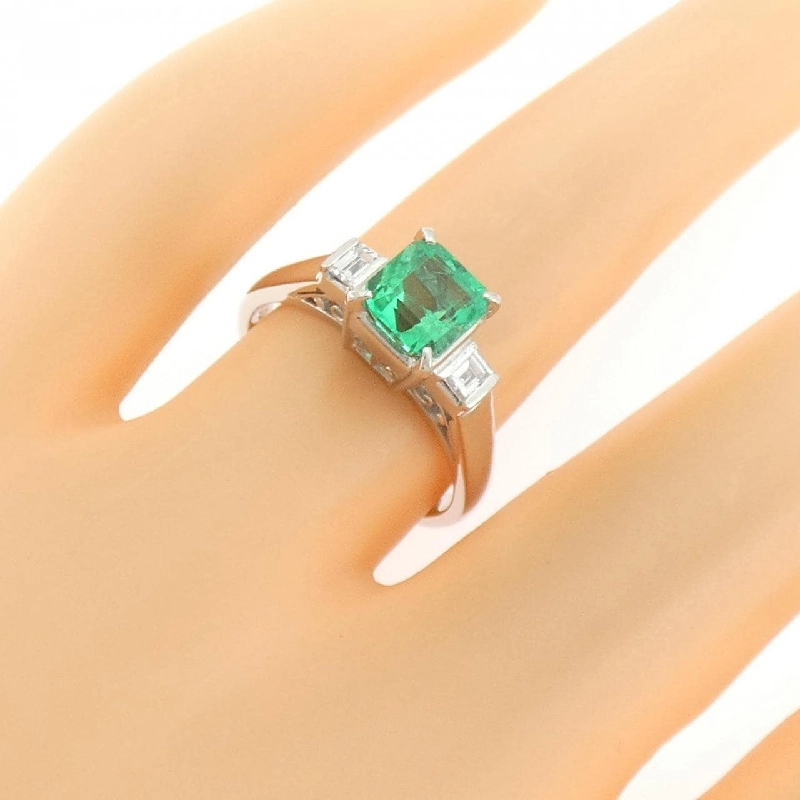 Nhẫn Emerald Tasaki 1.02CT - Hàng hiệu Chính hãng 837196