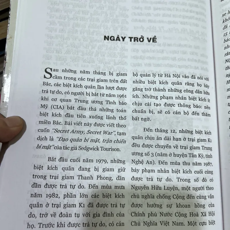 Cuộc chiến bí mật 703201