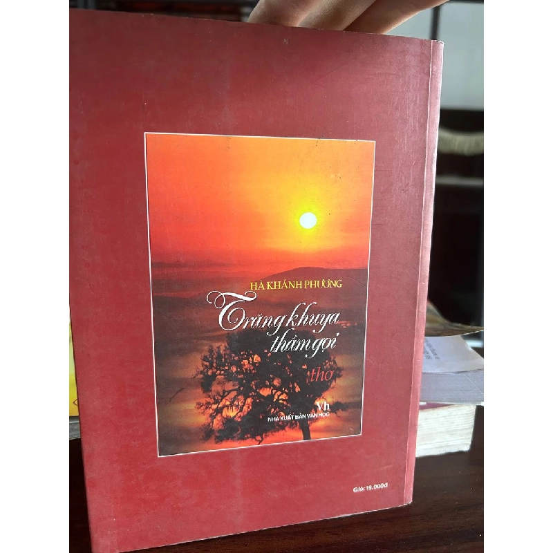 Trăng khuya thầm gọi thơ - Hà Khánh Phương 933600