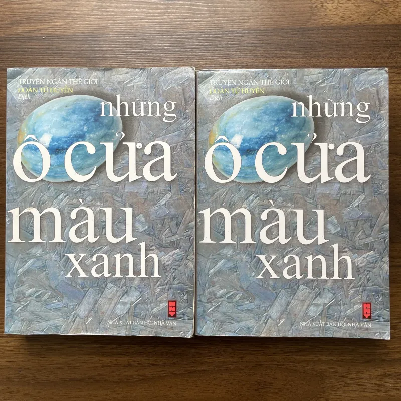 Những ô cửa màu xanh - Đoàn Tử Huyến dịch 974990