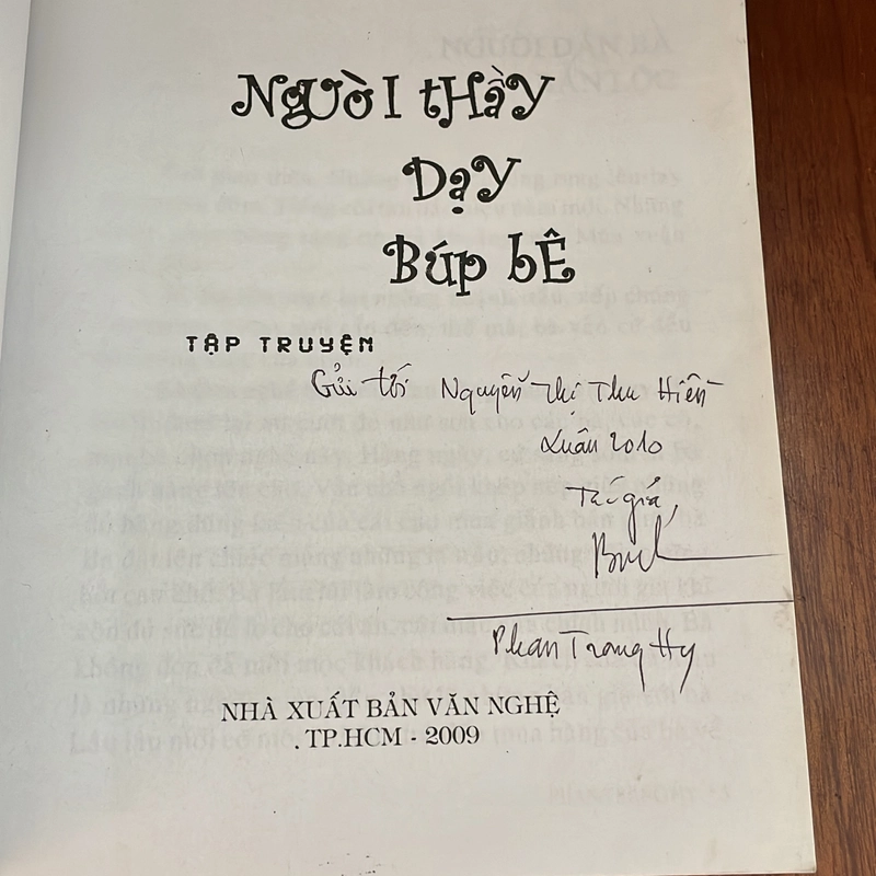 [Thủ Bút Tác Giả] - II Tập Truyện: Người Thầy Dạy Búp Bê - Phan Trang Hy - 2009 549286