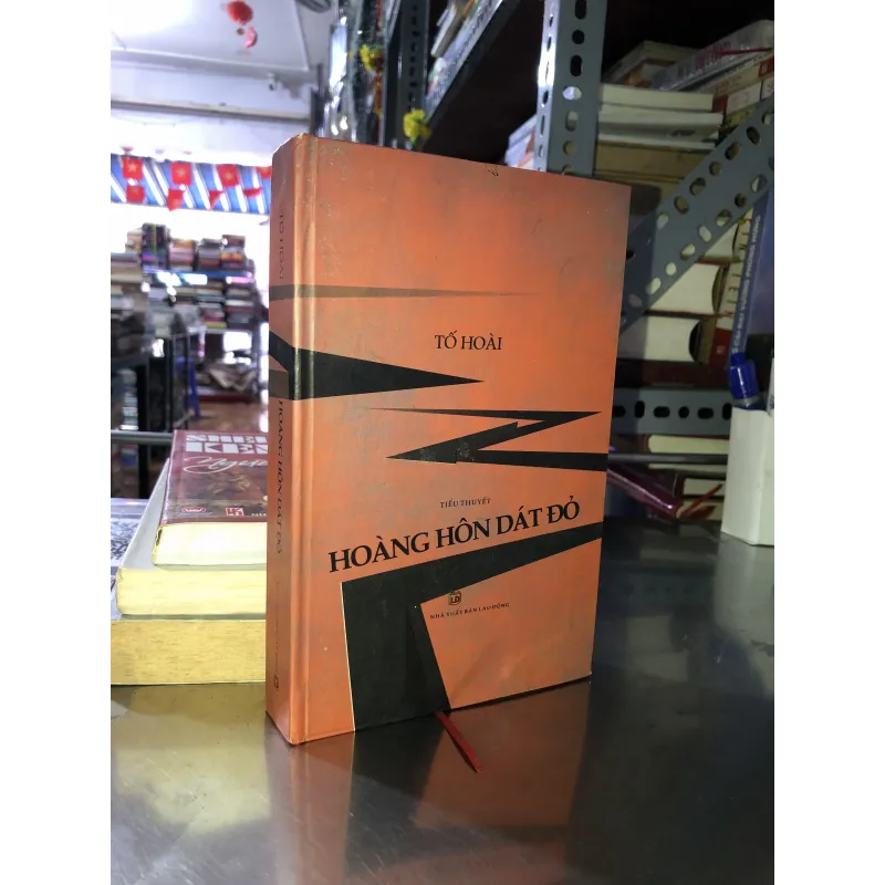 Hoàng hôn dát đỏ - Tô Hoài 1032140