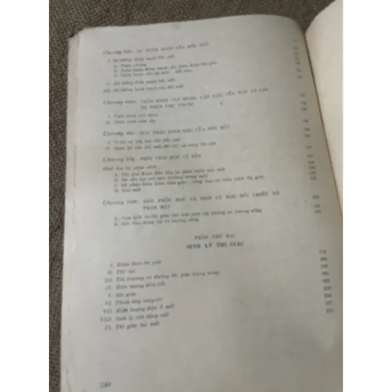 Giải phẫu mắt ứng dụng trong lâm sàng và sinh lý thị giác- gs Nguyễn Xuân Nguyên  1974 719476