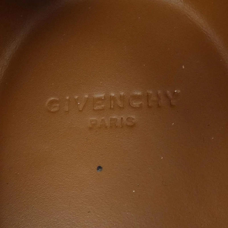 Giày thể thao GIVENCHY - Hàng hiệu Authentic 906089