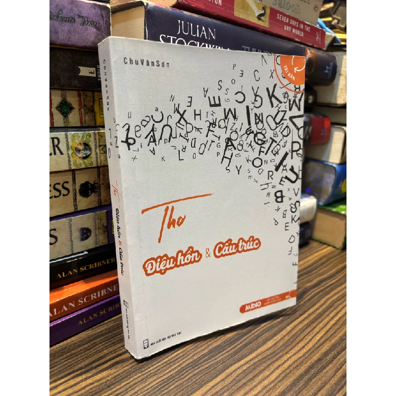 Thơ điệu hồn & cấu trúc - Chu Văn Sơn 335526