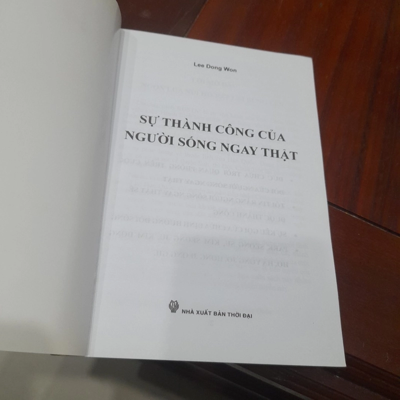 Lee Dong Won - Sự thành công của NGƯỜI SỐNG NGAY THẬT 352828