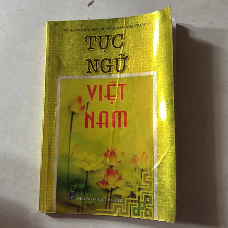 Tục ngữ Việt Nam 738527