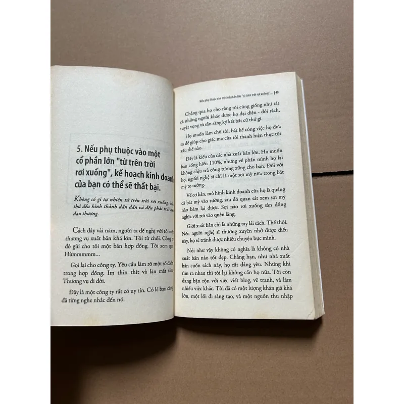 Phớt lờ tất cả và bơ đi mà sống 704106