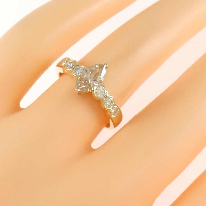 Nhẫn kim cương K18YG 0.678CT 667411