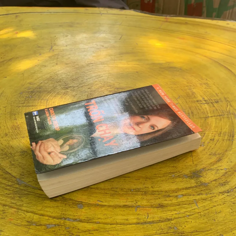 TRỐN CHẠY - CAROLYN JESSOP & LAURA PALMER 1022392