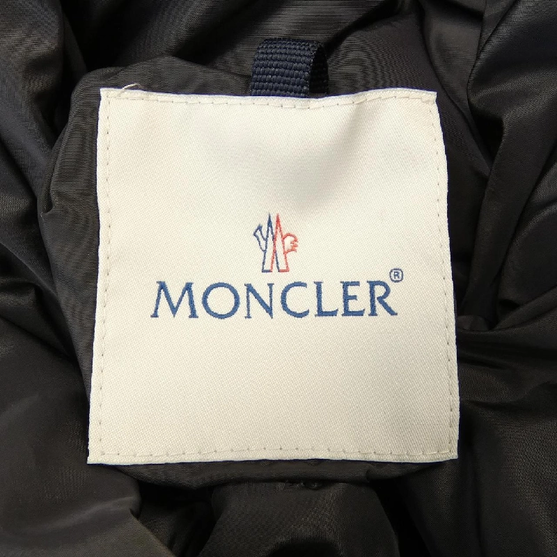 Áo khoác lông vũ MONCLER JOHANNA 629490