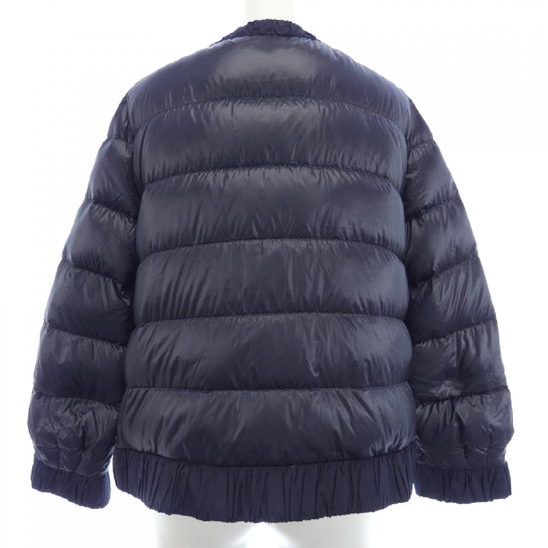 Áo khoác lông vũ MONCLER 636205