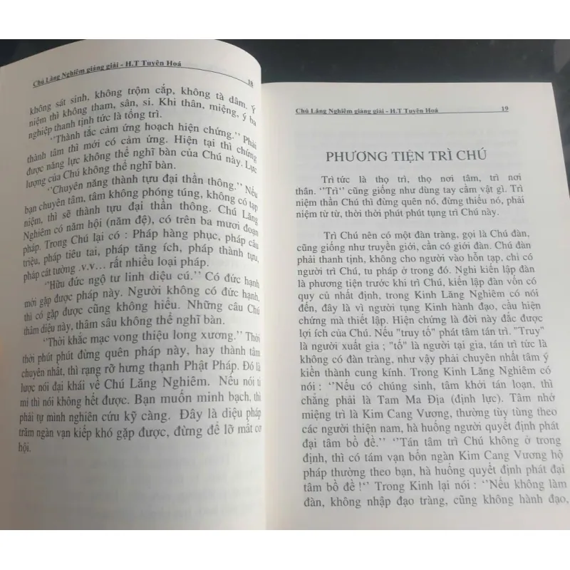 Chú Lăng Nghiêm Kệ và Giảng Giải - HT. Tuyên Hóa mới 90% 712216