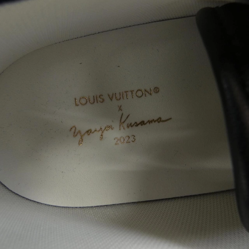 Giày thể thao LOUIS VUITTON 661956