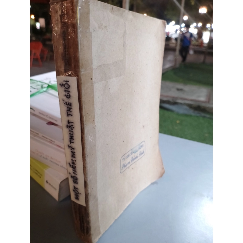 MỘT SỐ NỀN MỸ THUẬT THẾ GIỚI - NGUYỄN PHI HOANH 
 522724