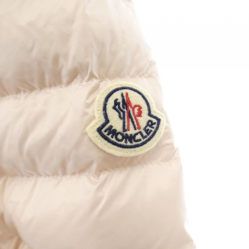 【Sản phẩm mới】Áo khoác lông vũ MONCLER 636979