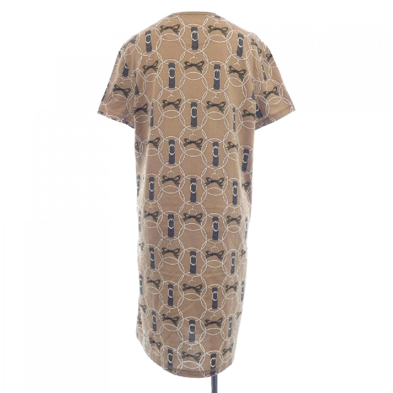 【Khuyến mãi】Đầm cắt HERMES 653693