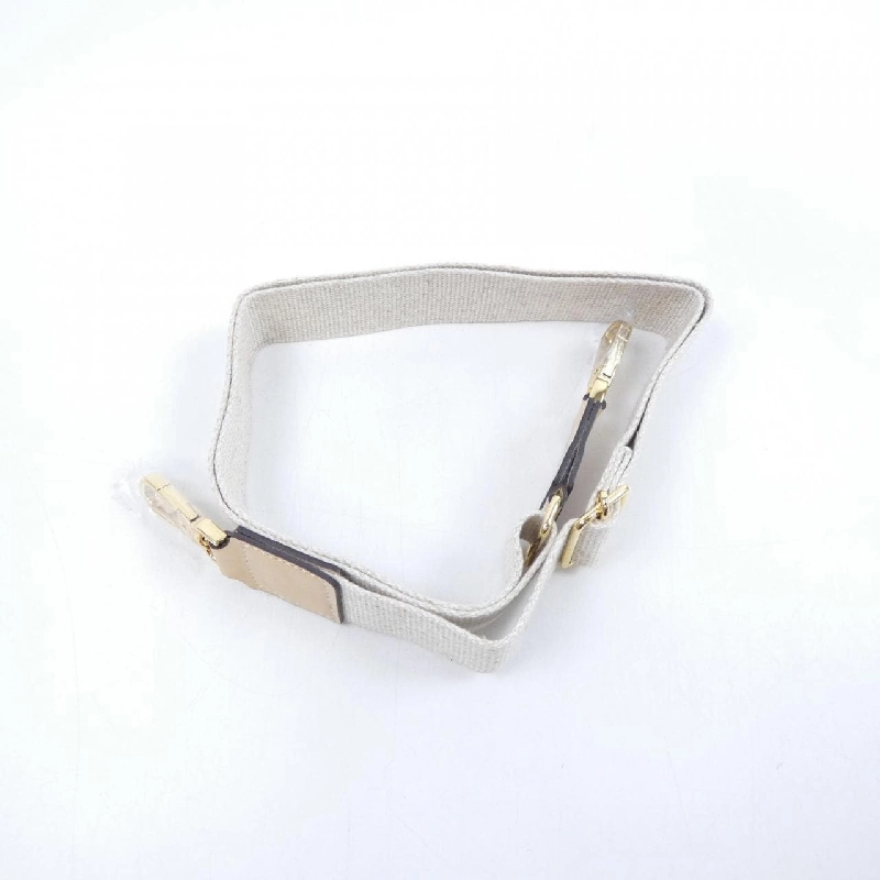 【Khuyến mãi】Túi Samantha Thavasa 660345