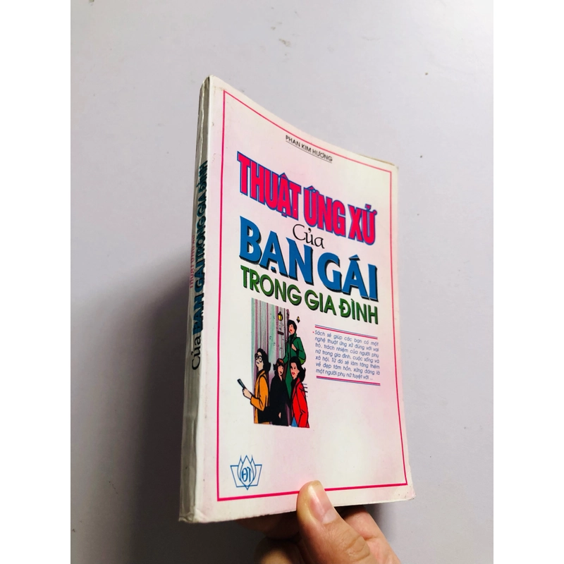 THUẬT ỨNG XỬ CỦA BẠN GÁI TRONG GIA ĐÌNH  523738