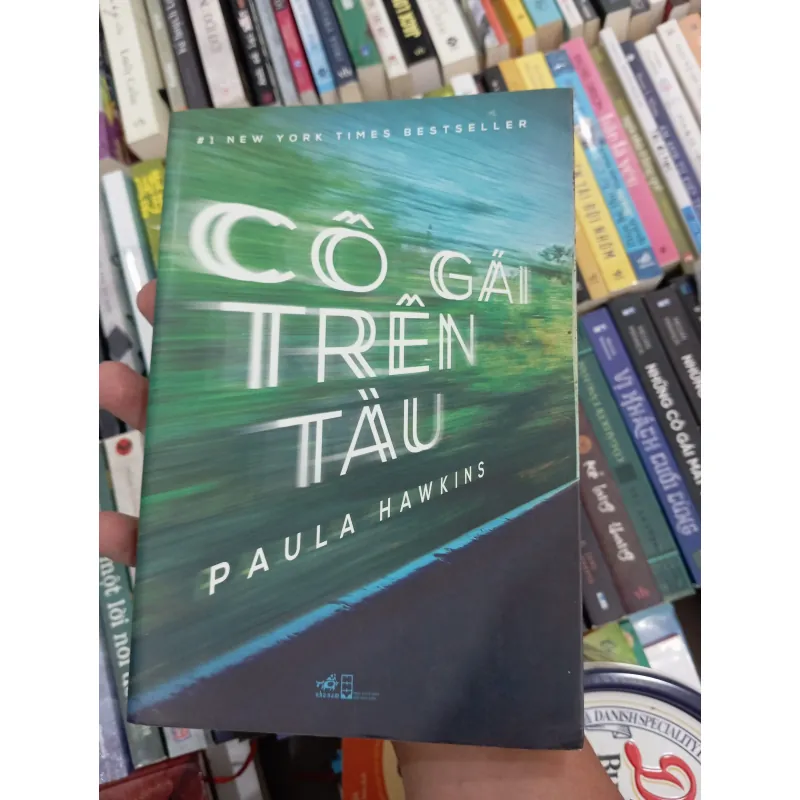 Cô gái trên tàu 1035392
