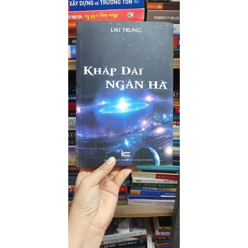 Khắp Dải Ngân Hà - Liki Trung 477828